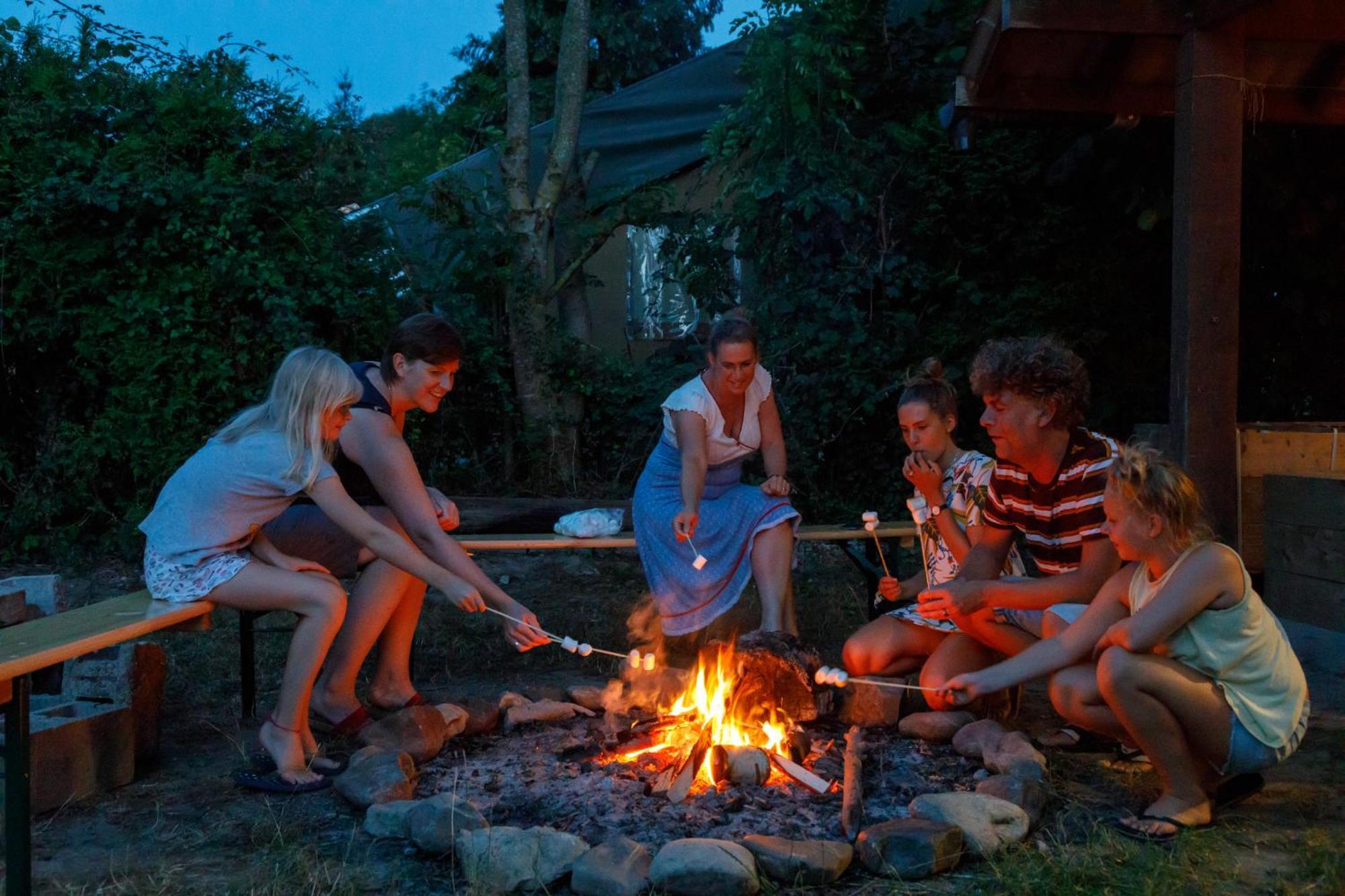 Camping Village Sy Ferrières المظهر الخارجي الصورة